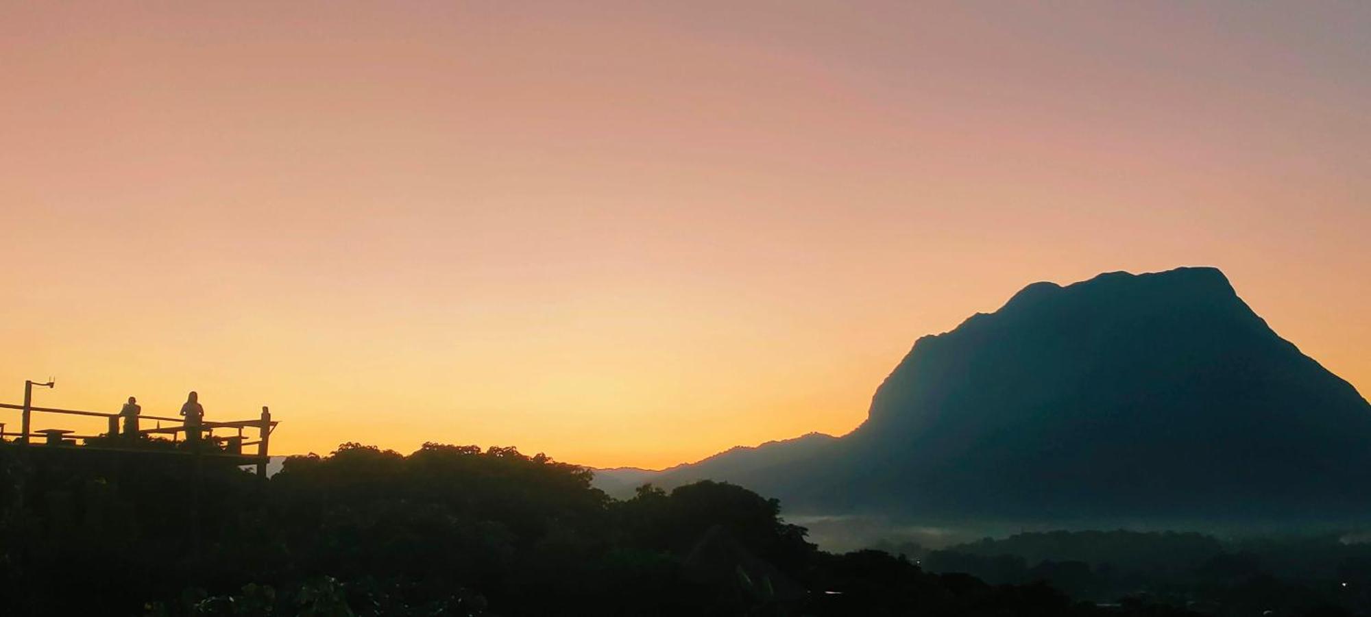 Baan 2 Dao Farmstay Chiang Dao Buitenkant foto