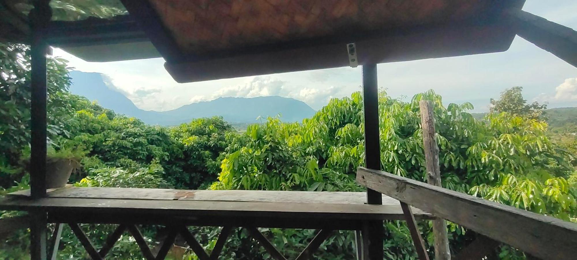 Baan 2 Dao Farmstay Chiang Dao Buitenkant foto
