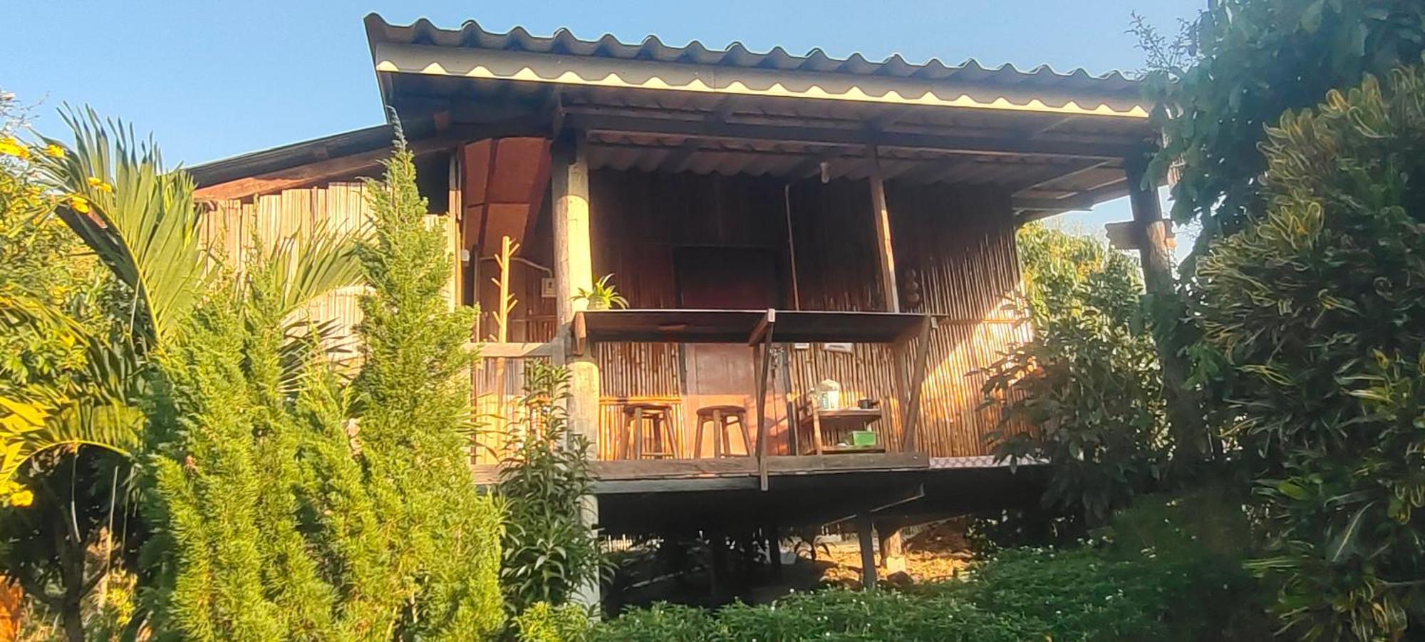 Baan 2 Dao Farmstay Chiang Dao Buitenkant foto